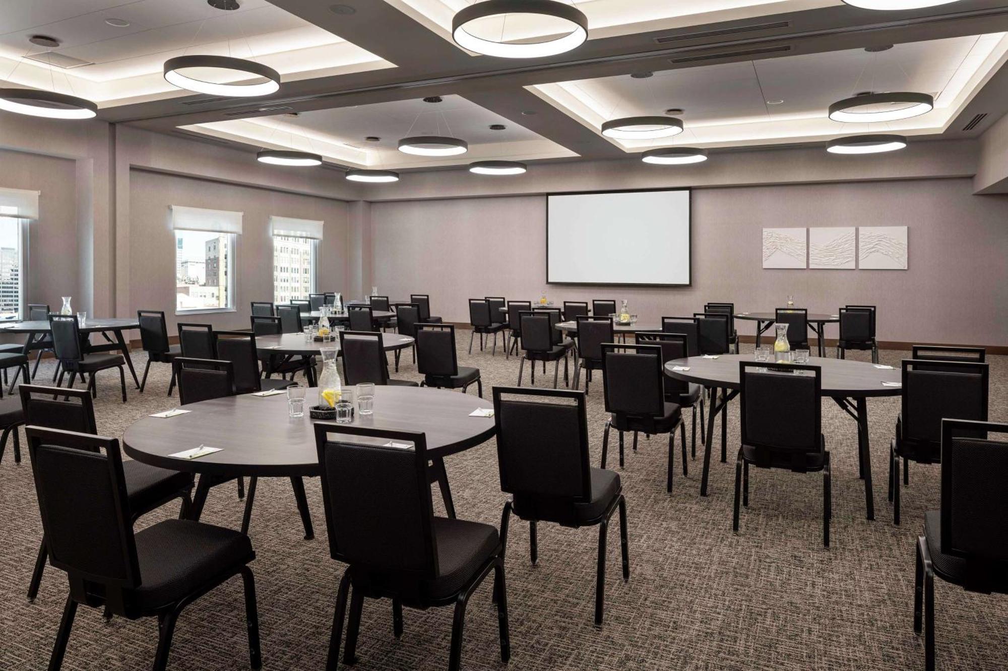 Tru By Hilton Denver Downtown Convention Center Extérieur photo